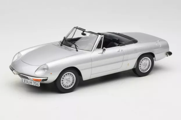 Norev Alfa Romeo Duetto 2000 Spider 1973 1:18 187884